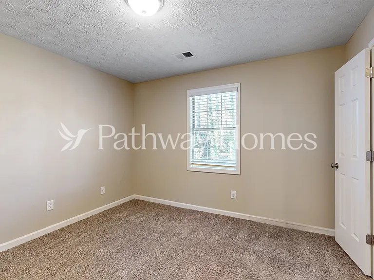 1612 Cumberland Club Rd SW — Photo 14