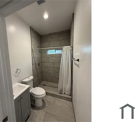 4 bed, 1900 sqft, $4,200 — Photo 4