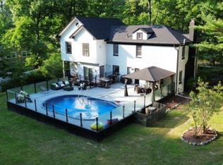 205 Davis Ave, Hackensack City, NJ 07601