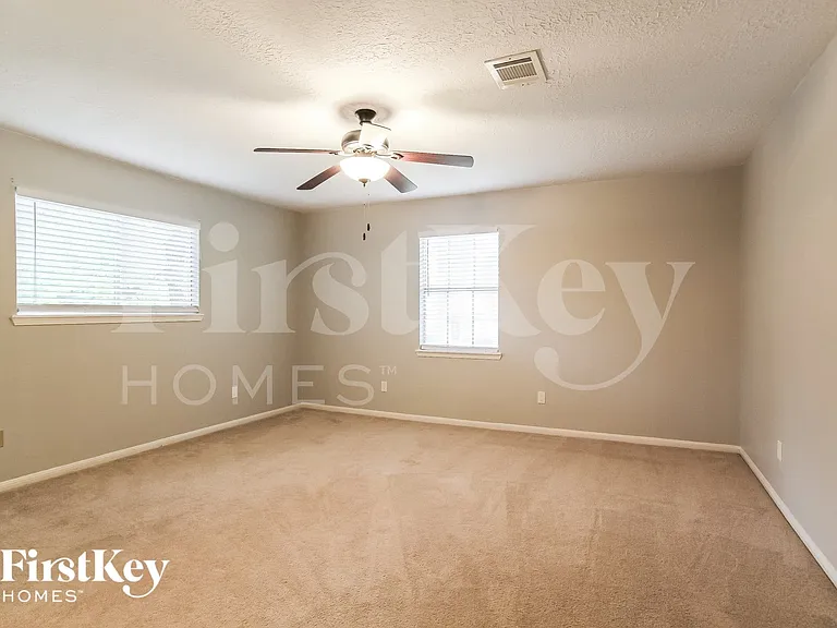 20127 Pinehurst Trail Dr — Photo 8
