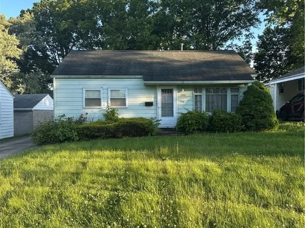 1937 Highlawn Ave, Youngstown, OH 44509