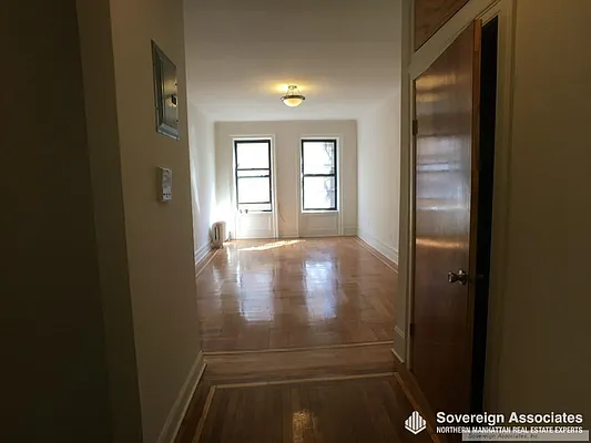 Rented by Sovereign Associates | media 18