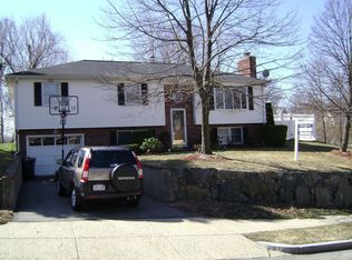 1 Patriot Rd, Stoneham, MA 02180