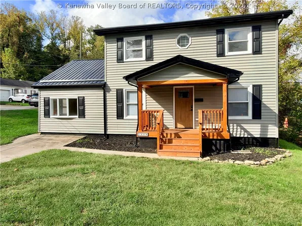 1005 Woodmont Dr, South Charleston, WV 25309