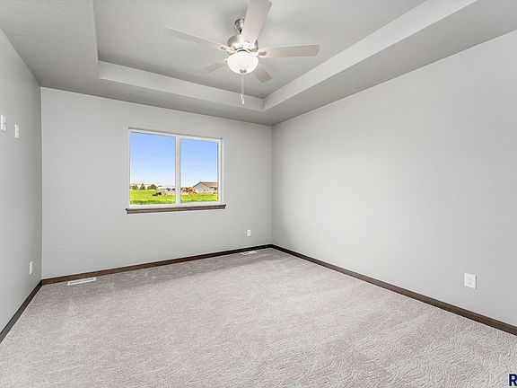 3rd image of 1301 N Mae Pl