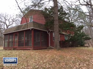 3000 Buena Park Rd, Burlington, WI 53105