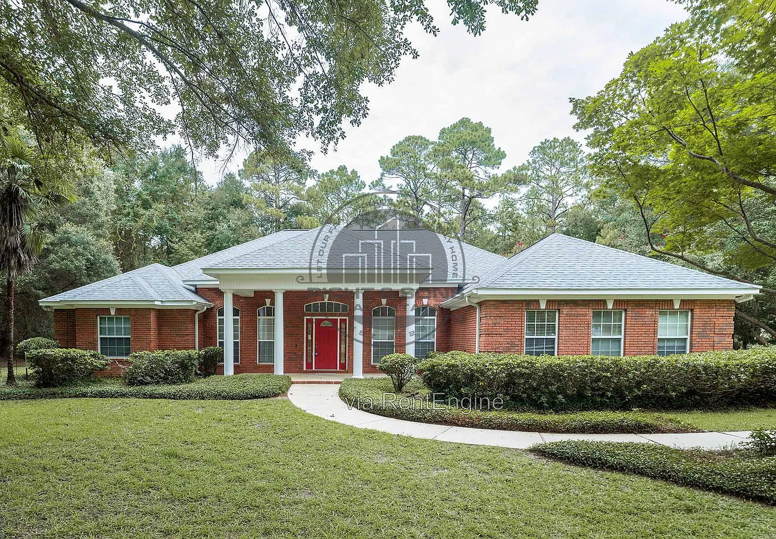 4 bed, 3.0 bath, 2756 sqft, $3,200 — Photo 1