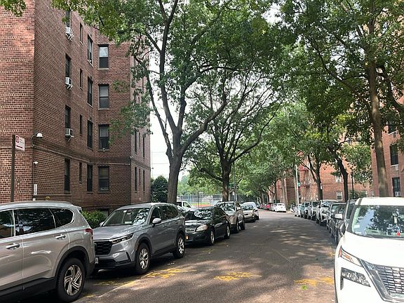 5th image of 139-15 83rd Ave APT 519