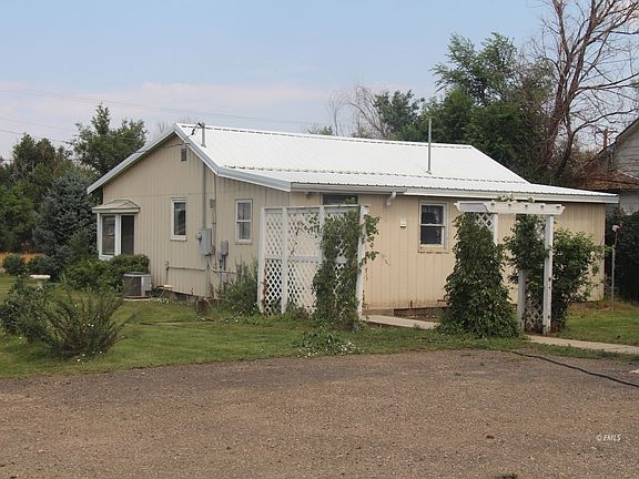 2nd image of 401 S Railway Ave