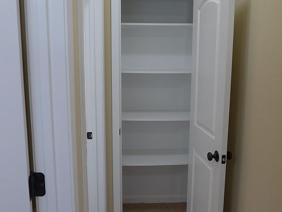 5th image of 13901 Arbor Walk Dr