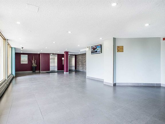 2nd image of 1050 Stainton Dr #134