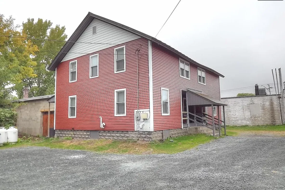 1 bed, $1,600 — Photo 1