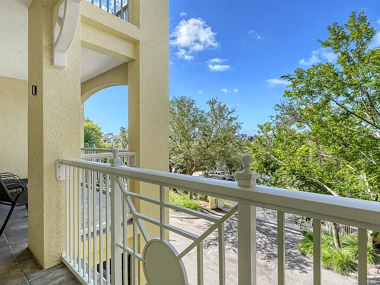 1308 Old Stickney Point Rd #W32 — Photo 56