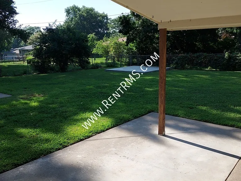 5317 SW 24th St — Photo 29