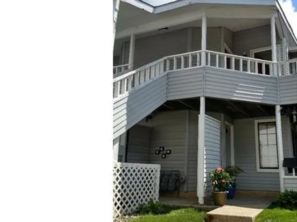 204 Brighton Ct, Sicklerville, NJ 08081