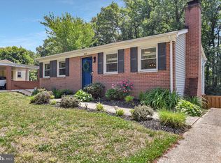 1817 Dania Dr, Fort Washington, MD 20744