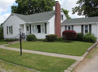 3207 E Grays Ct, Muncie, IN 47302