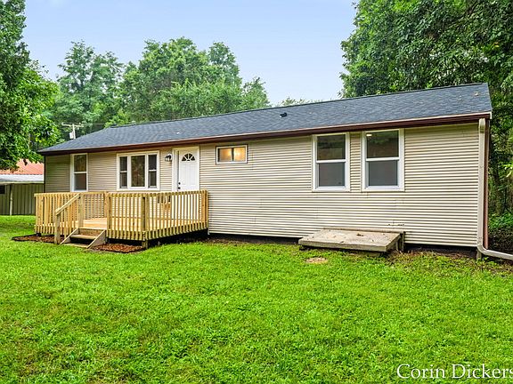 4th image of 13790 Hutchinson Rd