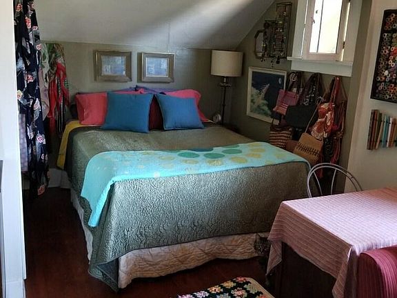 4th image of 329 Hermosa Ave #B