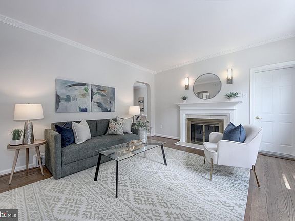 2nd image of 615 Gist Ave
