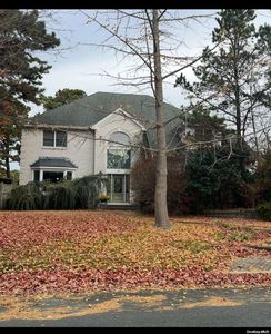 21 Pine Edge, Dix Hills, NY, 11746
