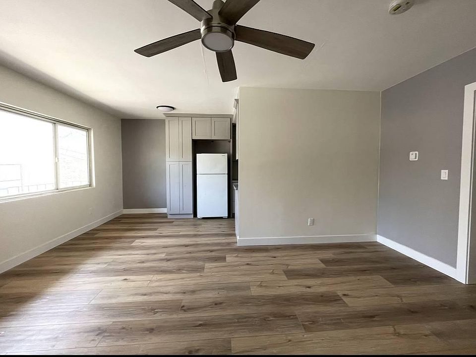 1st image of 804 N Glenoaks Blvd