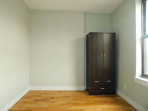 5th image of 295 E 149th St APT 14