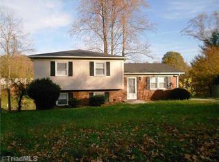 4000 Sylvia St, Winston Salem, NC 27104