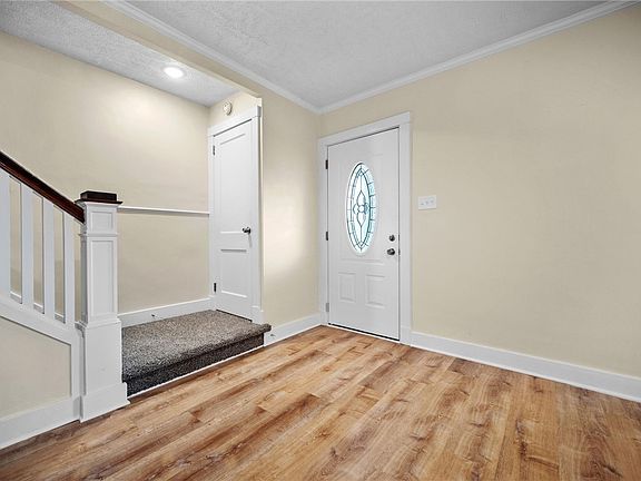 2nd image of 110 Kennedy Ave