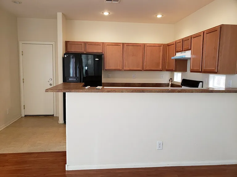 8904 Nautilus Vista Ct — Photo 5