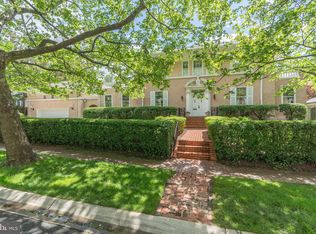 8 Oxford St, Chevy Chase, MD 20815
