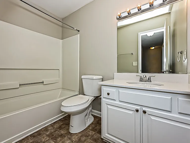 2497 Brianna Dr — Photo 16