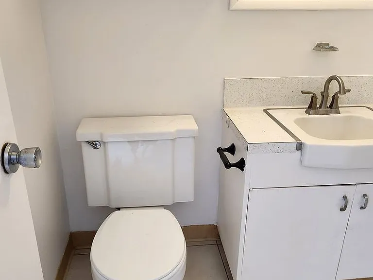 1533 Liholiho St — Photo 2