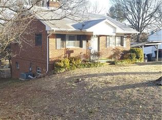 1934 McKinney St, Burlington, NC 27217