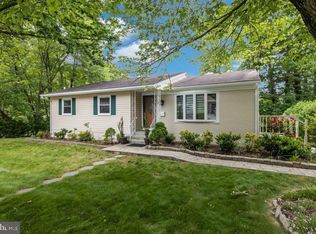 131 Casmar St SE, Vienna, VA 22180