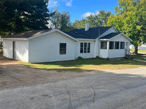201 S Maple St, Manton, MI 49663