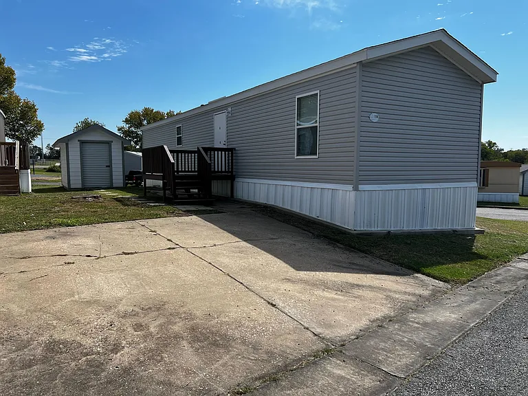 709 N Collins Fwy #156 — Photo 4