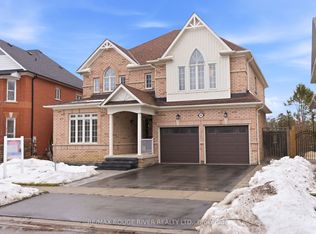 49 Helston Cres, Whitby, ON L1M 2K3