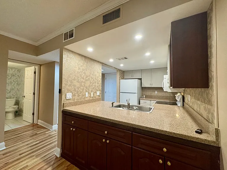 4570 Ringwood Mdw — Photo 16