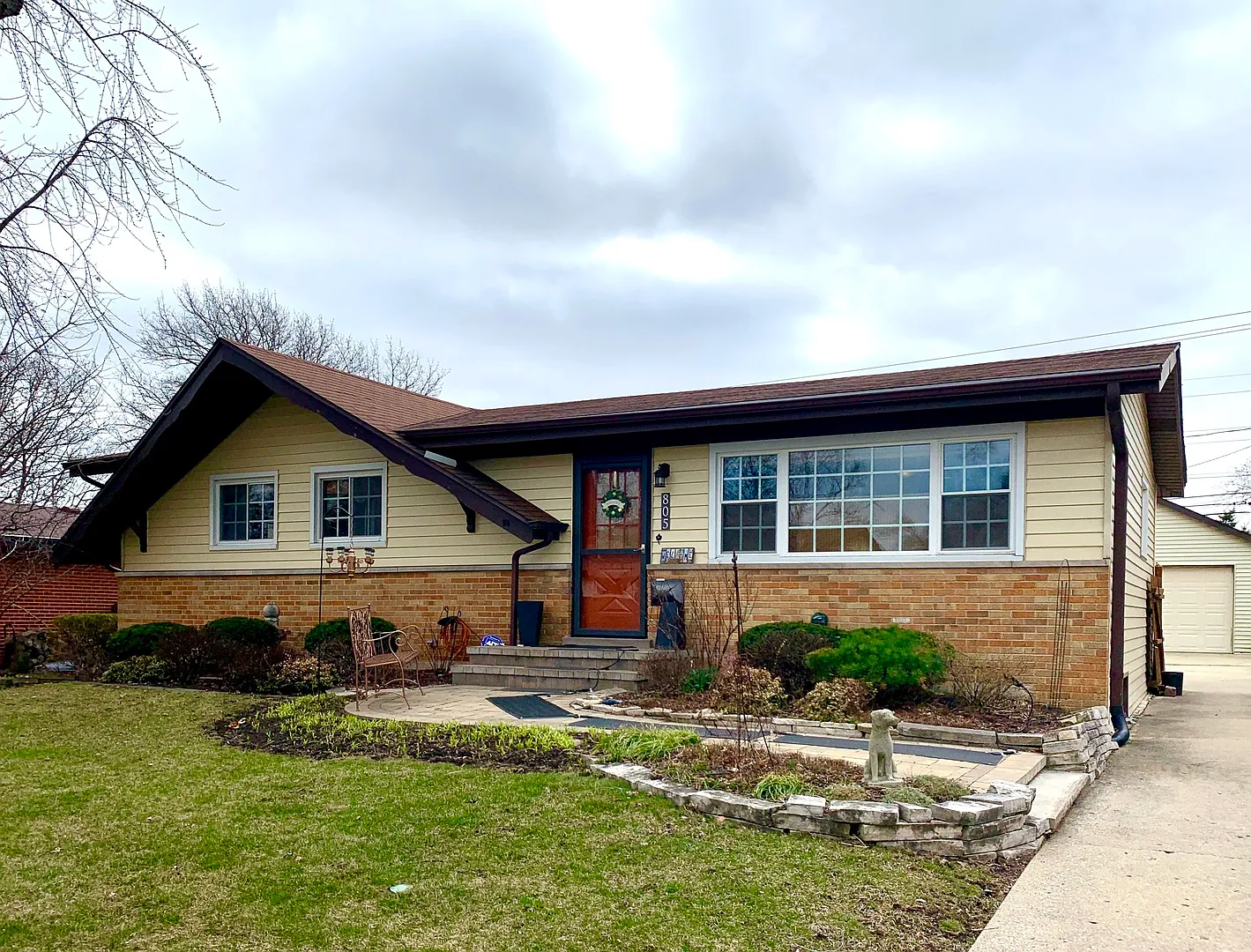 805 E Ironwood Dr photo 1