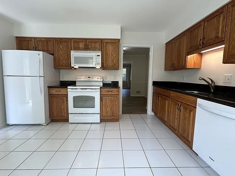 6020 Morgan Ct — Photo 6