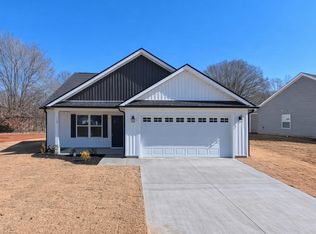 113 Addison Creek Ln, Chesnee, SC 29323