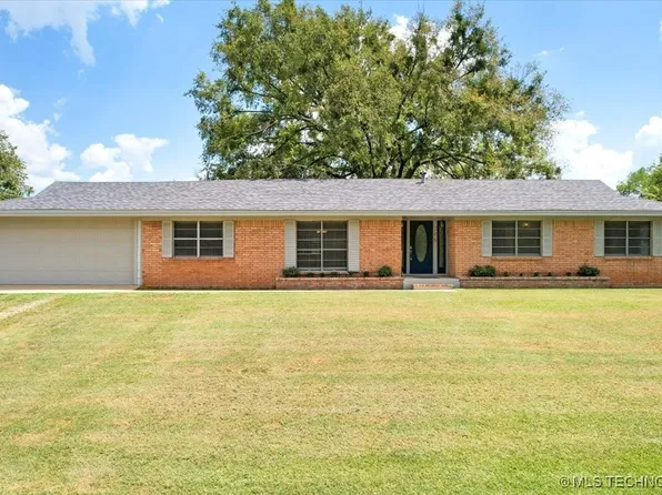 206 N Main St, Hendrix, OK 74741