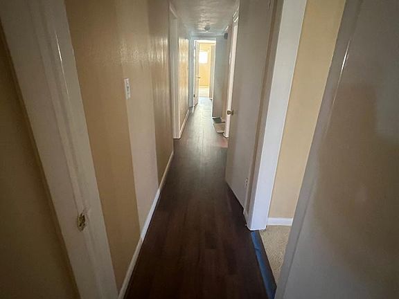 3rd image of 5512 Westbury Dr