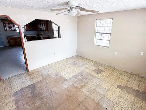 2nd image of 5575 Tampico St