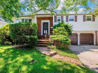 587 Hungry Harbor Road, Valley Stream, NY, 11581