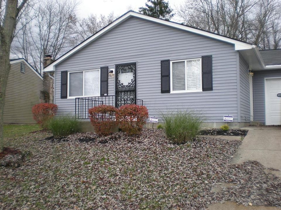 1st image of 2703 Clubhouse Dr