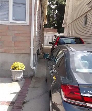 2nd image of 8467 Parsons Blvd