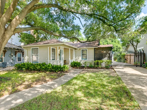 217 corona, Alamo Heights, TX 78209