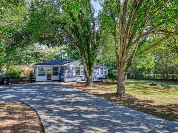 5 James St, Cartersville, GA 30120